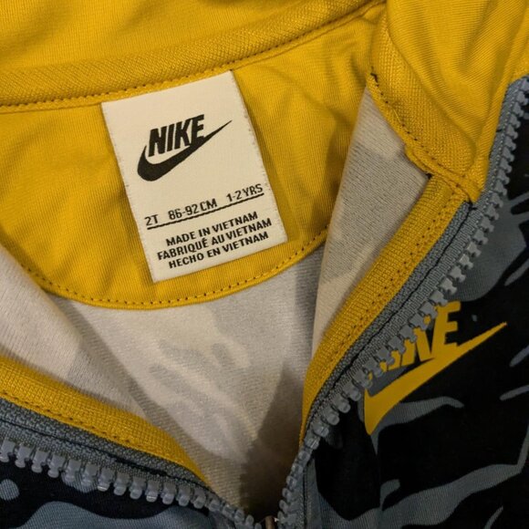 2PC Boys 2T NIKE Track Sweat Suit Outfit Set Long Sleeve Jacket Sweater Pant Set - Picture 4 of 5